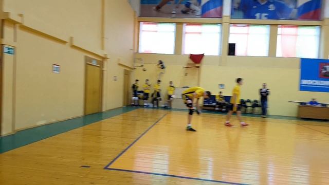 Ника-2 vs Виктория-1 (юноши 2002 г.р.) 25.01.2018 Первенство Москвы по волейболу 2017-2018 смотреть онлайн