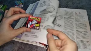 ASMR листание журнала + японские жвачки/gum chewing, whisper, magazine