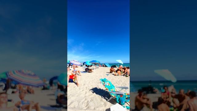 UFO in the sky Miami 5/1/2023 смотреть онлайн