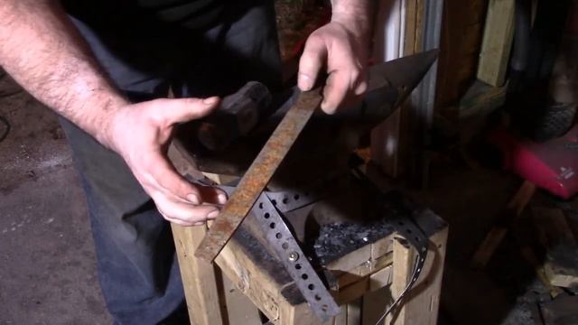 Chainsaw Damascus Knife - San Mai - part 1 смотреть онлайн