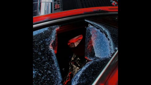 Fendi в 200%, 500% и 1000% скорости смотреть онлайн