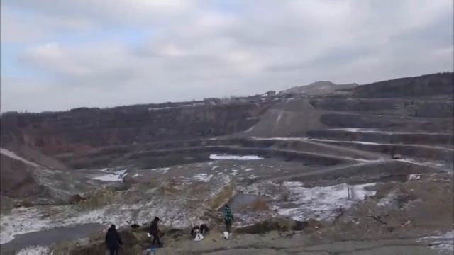 #раскопки #экспедиция Палеонтологическая экспедиция на карьер смотреть онлайн