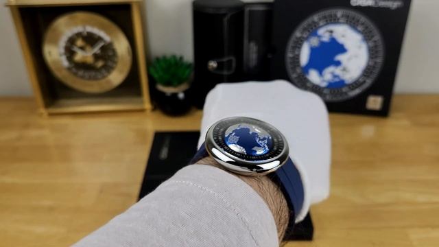 CIGA Design Blue Planet Review - The Watch With GLOBAL Appeal!
