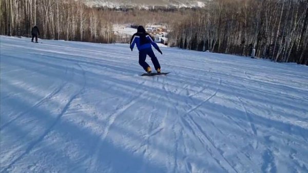 01.02.2025 Глк Холдоми. slow mo carving on sl snowboard