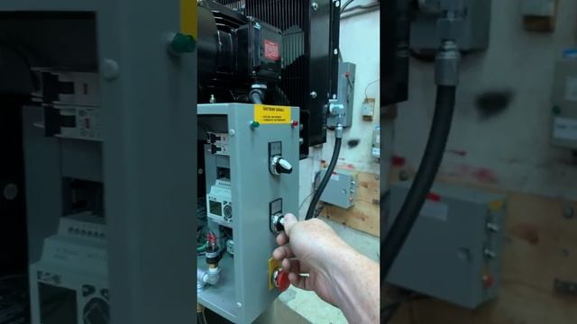 How to properly install power to a rotary screw and turn off and on смотреть онлайн