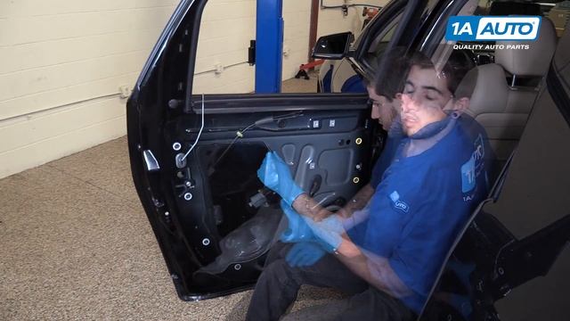 How to Replace Rear Exterior Door Handle 07-12 GMC Acadia смотреть онлайн