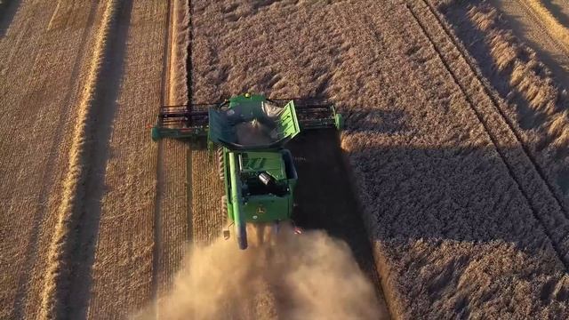 John Deere | S700 The Automated Combine Part 8 - The Single Rotor Advantage смотреть онлайн