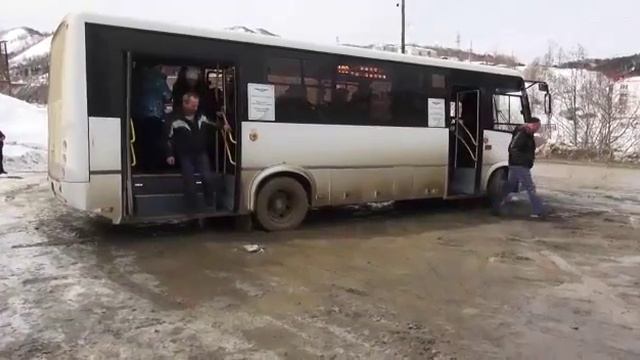 Сахалинцы едут с работы домой смотреть онлайн