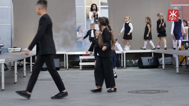 У Житомирі влаштували показ одягу від місцевих виробників у рамках Business Fashion Day смотреть онлайн