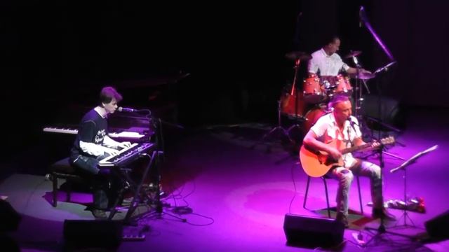 Pavel Kashin - Life is beautiful (live) смотреть онлайн