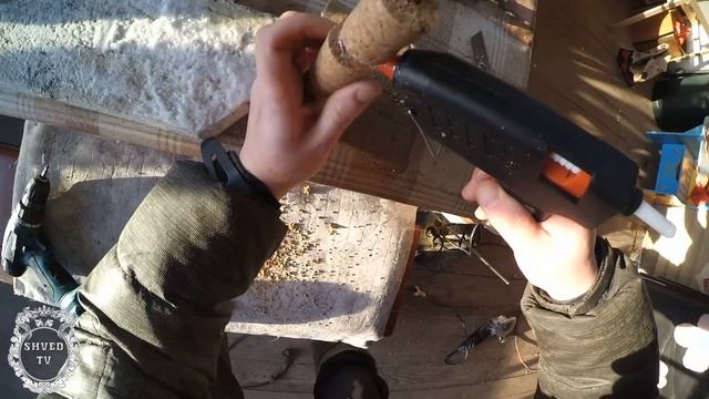 Зимняя удочка своими руками !!!Отличное применение пробки от шампанского . Winter fishing rod смотреть онлайн