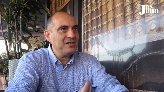 Среща със Шавиер Бош, автор на "Някой като теб" смотреть онлайн