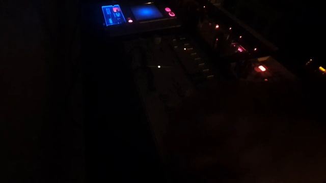giving my behringer td3 a workout. смотреть онлайн