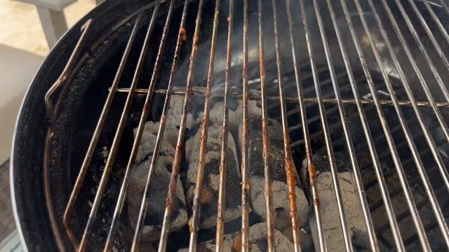 NOMAD Grill vs Weber Jumbo Joe смотреть онлайн