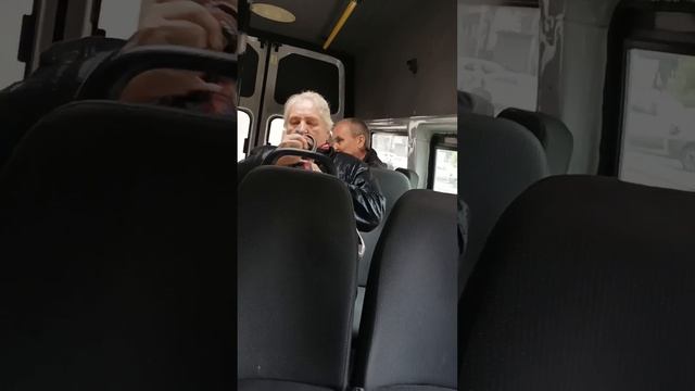 Ульяновск Бабушка дерется смотреть онлайн