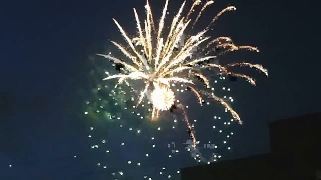 Салют на день города смотреть онлайн