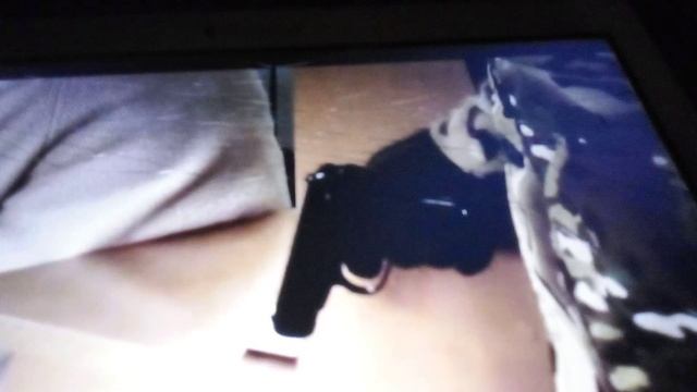 Опасные террористы напали на обычную городскую школу.