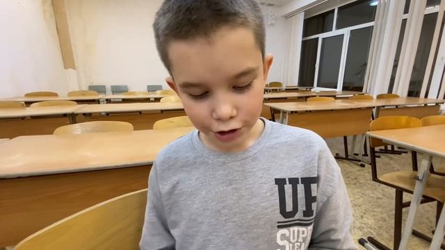 24 ЧАСА в КОЛЛЕДЖЕ 🏫/ПРОБУЮ чипсы А4 смотреть онлайн