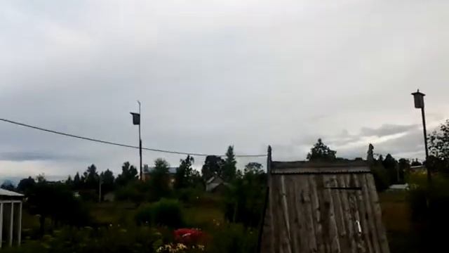 НЛО в Подмосковье огромный круг!!!!!!!! смотреть онлайн