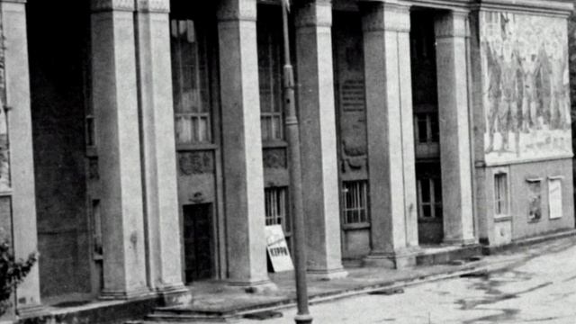 апрель 2024 Лисичанск. Капсулы времени. Стекольный. смотреть онлайн