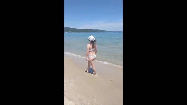 На море в Приморско през май смотреть онлайн