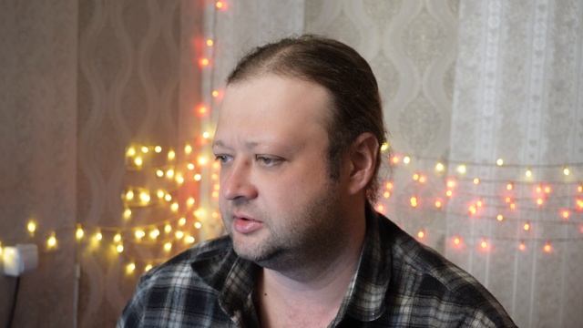 Рассказываю о том какие мама купила продукты на пенсию Читаю и отвечаю на комментарии ПОДВАЛ ИЛЬИЧА смотреть онлайн