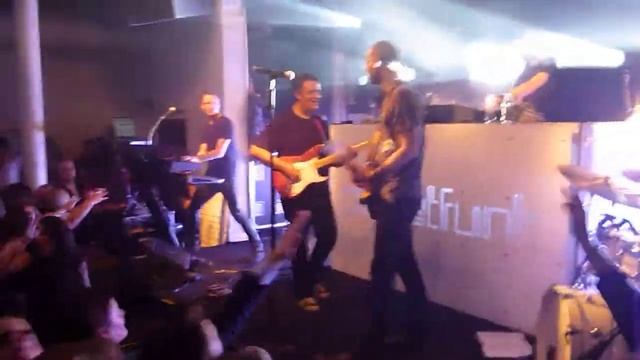 Another Sunrise - Planet Funk смотреть онлайн
