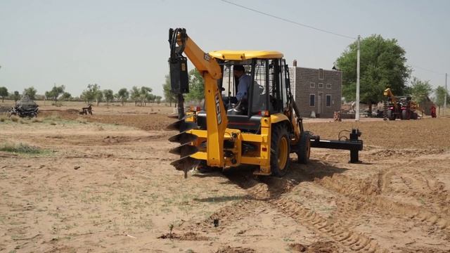 JCB POLEMASTER – YOUR SAFE COMPANION FOR POLE ERECTION смотреть онлайн