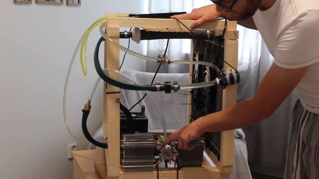 Podomácku vyrobený vodní chladič pro grafické karty a procesory смотреть онлайн