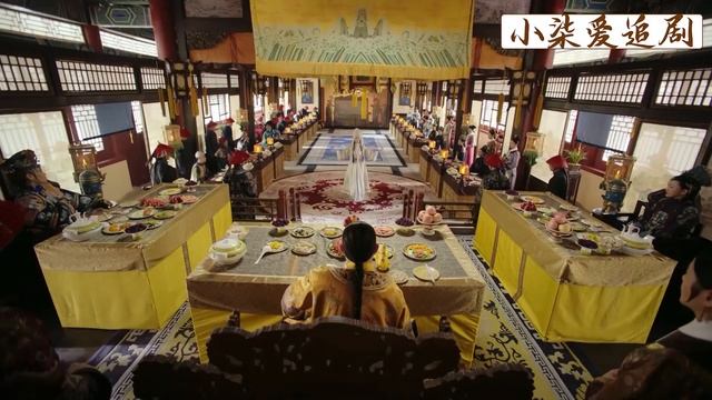 異域美女被迫嫁給年老色衰的皇上，未婚夫苦苦追尋，卻因一聲吶喊從此天人兩隔！ смотреть онлайн