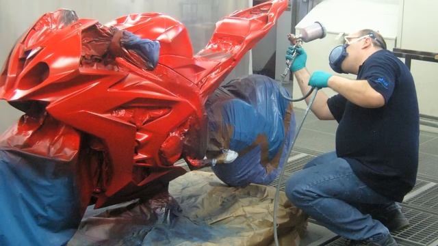 Обзор совместимых компонентов 2015 BMW S1000RR, 2014 S1000RR и 2014 S1000 R смотреть онлайн