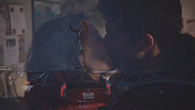 scott & kira | i just want to hold your hand смотреть онлайн