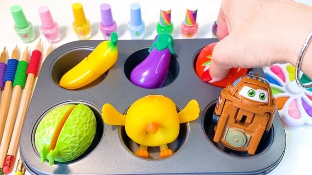 Satisfying Video l How to make Rainbow Lollipop's From Oddly 6 Fruit Toys & Clay Cutting ASMR смотреть онлайн