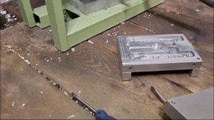 Фрезеровка пресс формы для литья пластмасс