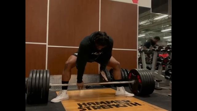 Team Blaha Client BARELY Missing A 600 Sumo Deadlift At 178 Lbs Body Weight!!! #shorts смотреть онлайн