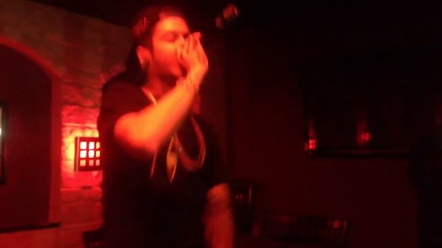 T. Mills - New Track Light Weight 2012 @ The Falls Bar San Antonio HD смотреть онлайн