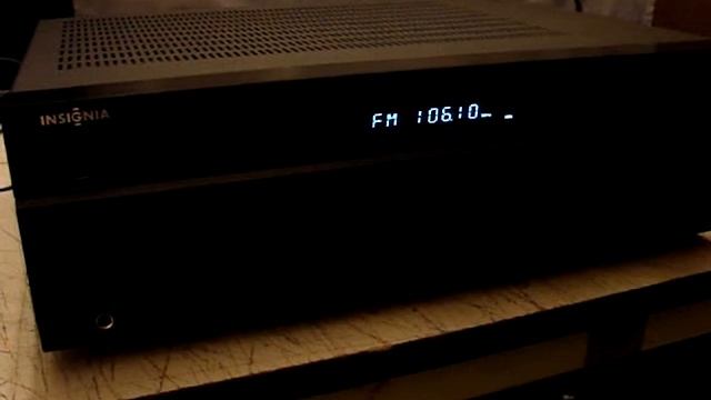 Insignia NS-R2001 Stereo Receiver смотреть онлайн