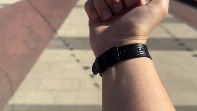 Это худшие смарт часы в МИРЕ! Обзор Motorola Moto Watch 40 смотреть онлайн