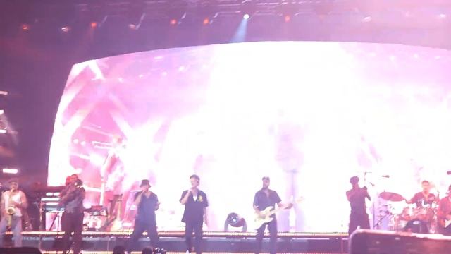 Bruno Mars Singapore Concert 2024 ( Treasure ) Use S22U shoot смотреть онлайн