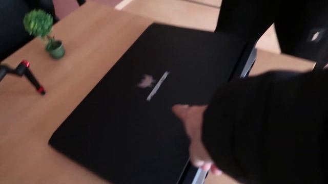 тези тениски ви правят КОРав смотреть онлайн