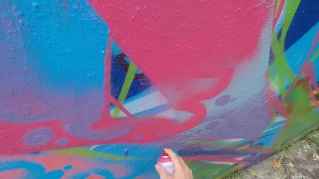 Graffiti / with Skiper and another guy смотреть онлайн