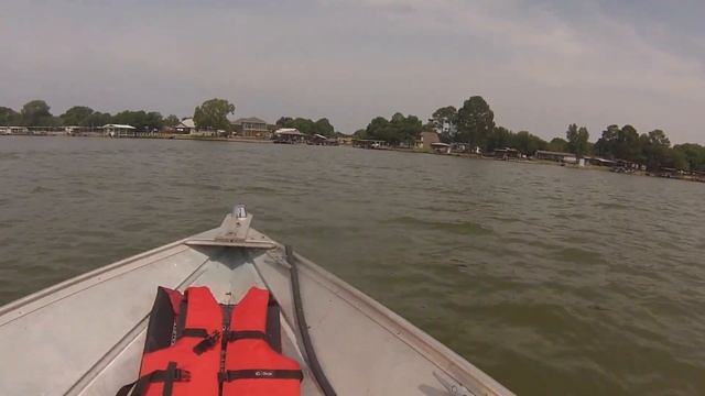 14 FT Aluminum V-Bottom Boat Powered With 30HP Mercury смотреть онлайн