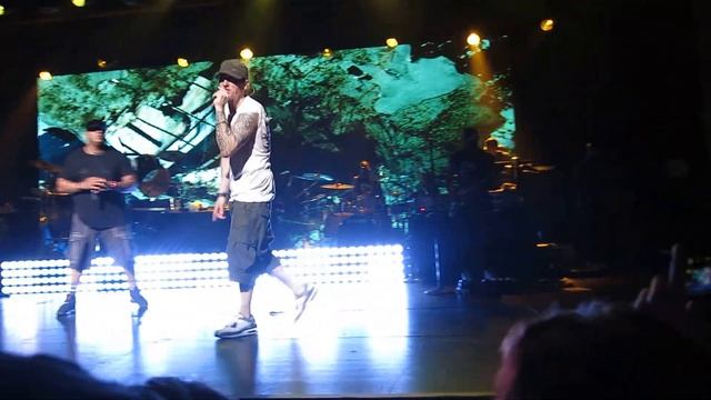 EMINEM - VIDEO BY DAVID ALLEN - PERFORMS AT G-SHOCK WATCH EVENT - AT BASKETBALL CITY - NYC смотреть онлайн