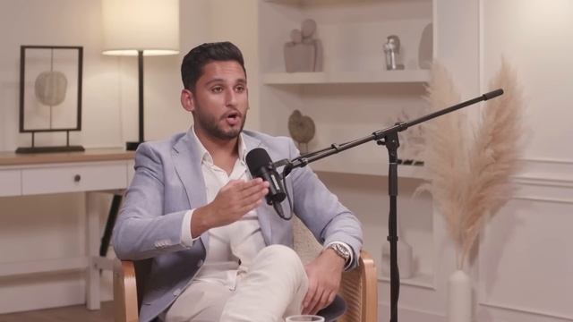 The 22 Year Old Indian Trading Prodigy - Umar Punjabi смотреть онлайн