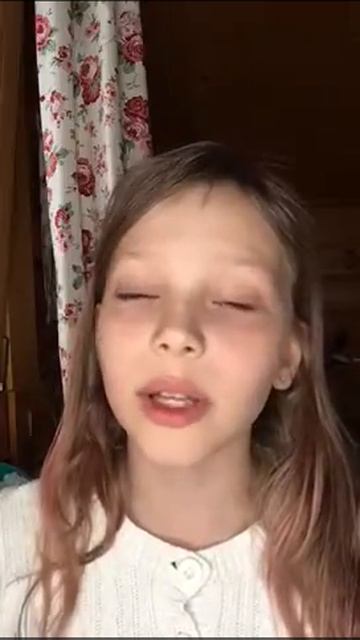 Носкова Екатерина- "Баллада о маленьком человеке", автор: Роберт Рождественский смотреть онлайн