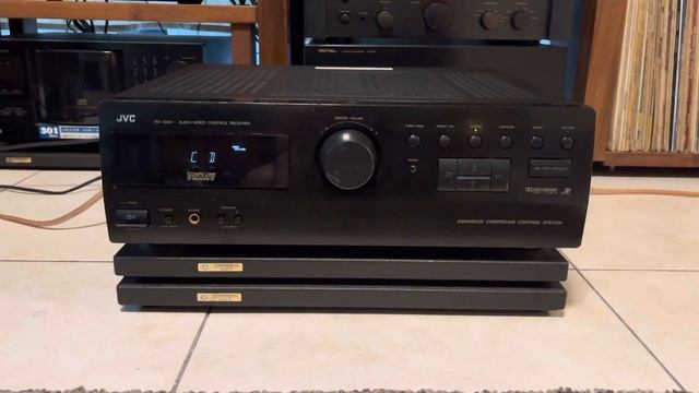 JVC RX-554V