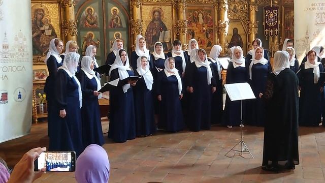 Углич, 2024 "Жар-Сокол хор", Концерт духовной музыки в Спасо-Преображенском собор Кремля. смотреть онлайн