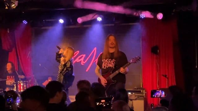 Лали - Я не хочу 16 тонн Москва 04.06.23 смотреть онлайн