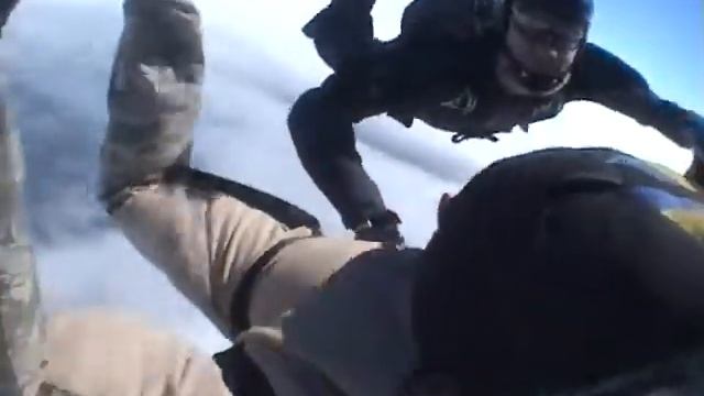 Skydive AFF Level 1 S. Kamenetsky смотреть онлайн