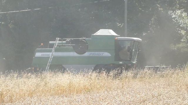 Harvest 2022 | Fendt 5220 E combine harvester смотреть онлайн